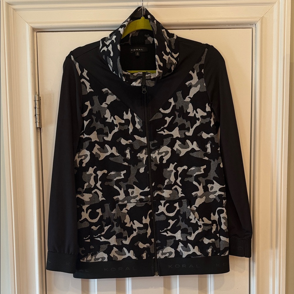 Koral Black & White Camo Emblem Jacket - Size Medium
